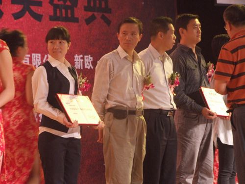 陶銷天下，誰是英雄？——大將軍五經銷商當選英雄
(圖5)