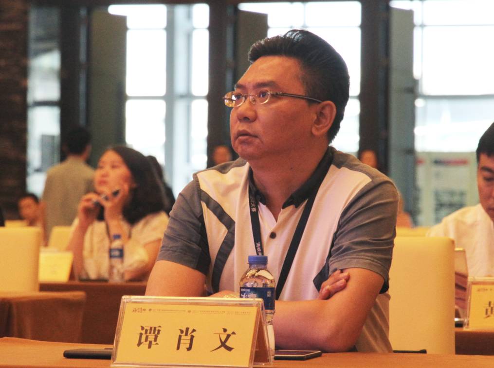 設(shè)計(jì)驅(qū)動 品牌升級丨大將軍陶瓷攜手海峽兩岸四地室內(nèi)設(shè)計(jì)大賽 為設(shè)計(jì)發(fā)聲！
(圖2)