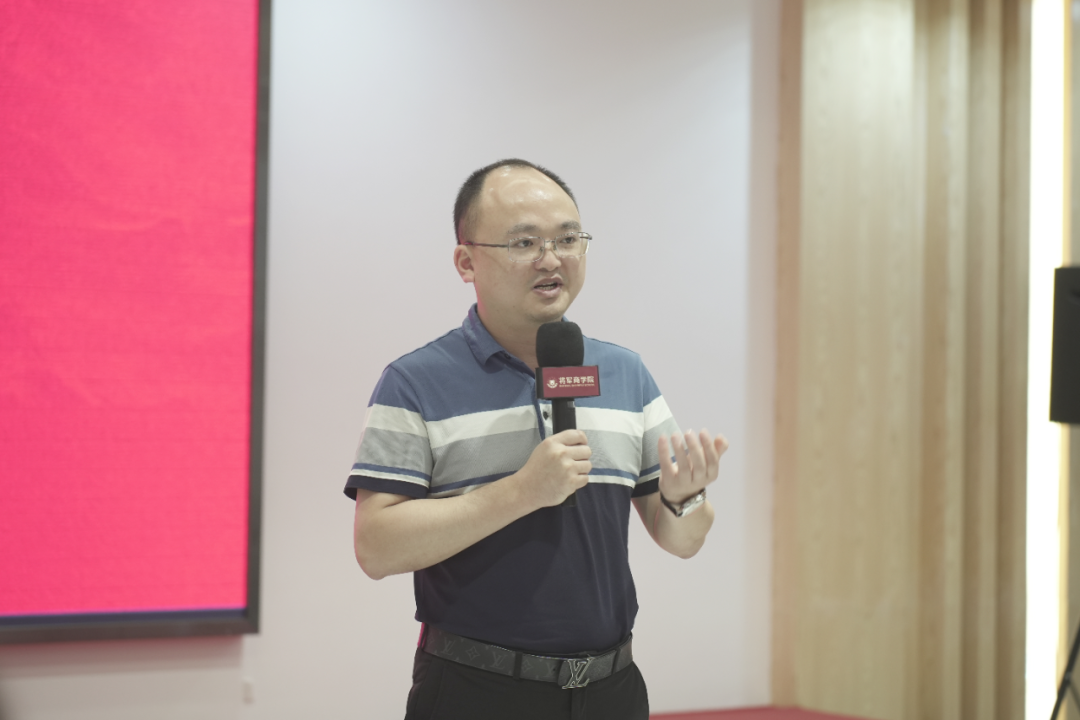百億財(cái)富計(jì)劃丨大將軍瓷磚與多家工程運(yùn)營商達(dá)成戰(zhàn)略合作!(圖10) 百億財(cái)富計(jì)劃丨大將軍瓷磚與多家工程運(yùn)營商達(dá)成戰(zhàn)略合作!(圖10)