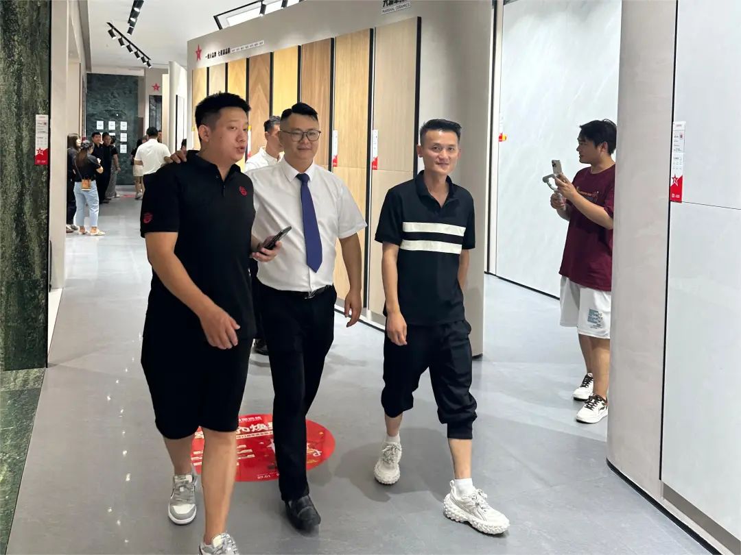 “將星閃耀 贏戰(zhàn)終端”成都站：攜手共創(chuàng)，智啟未來新篇章(圖17)